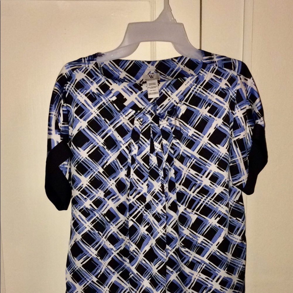 blouse - Picture 8 of 8